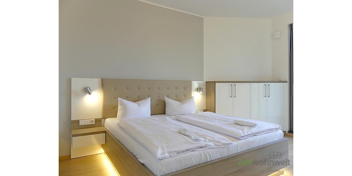linkes Schlafzimmer, Doppelbett