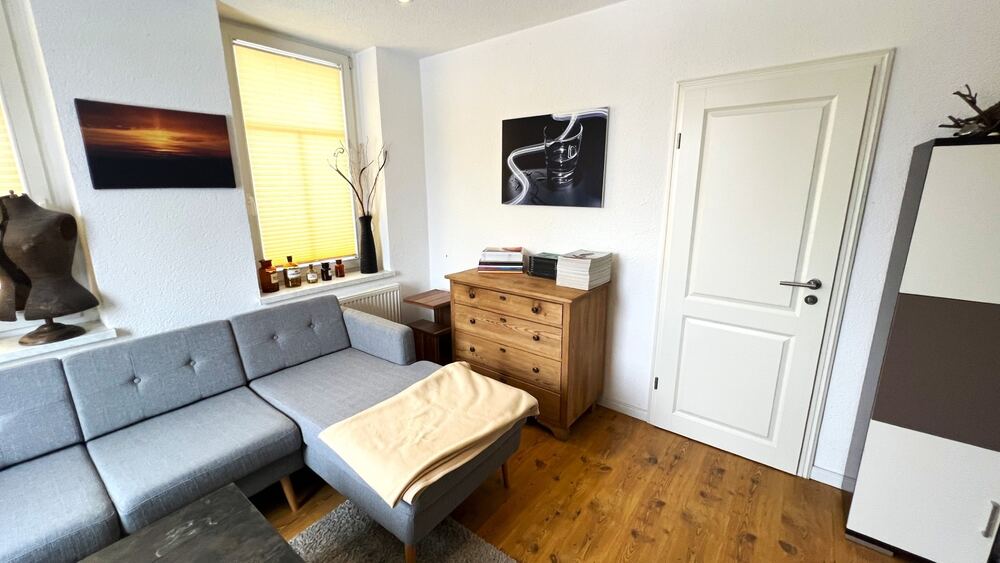 Wohnzimmer - Wohnung im Hinterhaus