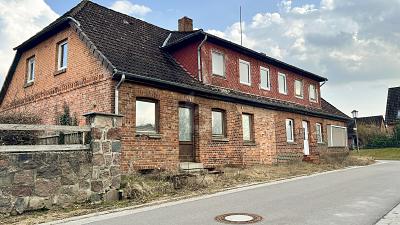 GROßES ANWESEN - 3 BAUOPTIONEN IN BETZENDORF - Bauernhaus, Landhaus Betzendorf | Angebot:26887622