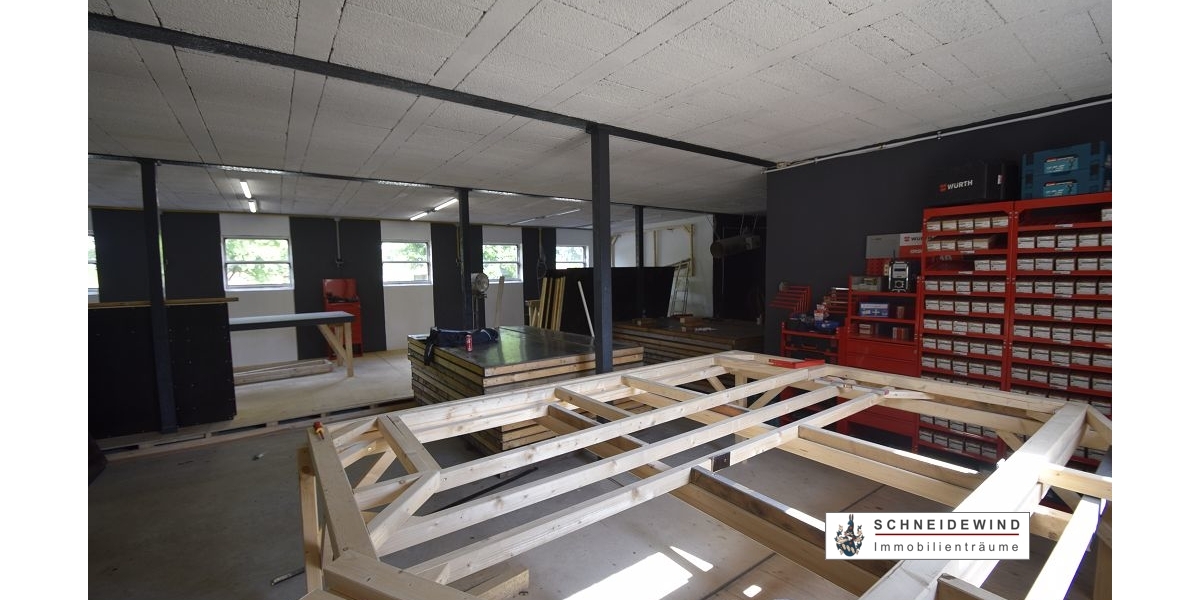 Kleine Halle 1 mit Werkstatt und Büro