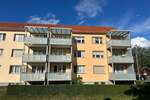 Gepflegte 3 Zi.-Wohnung mit Balkon und Einbauküche - Etagenwohnung Kaulsdorf | Angebot:26921955
