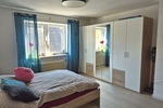 Großzügiges Wohnen für zwei Generationen: Poolbereich mit Poolbar und barrierefreiem EG - Zweifamilienhaus Katzweiler | Angebot:27159280