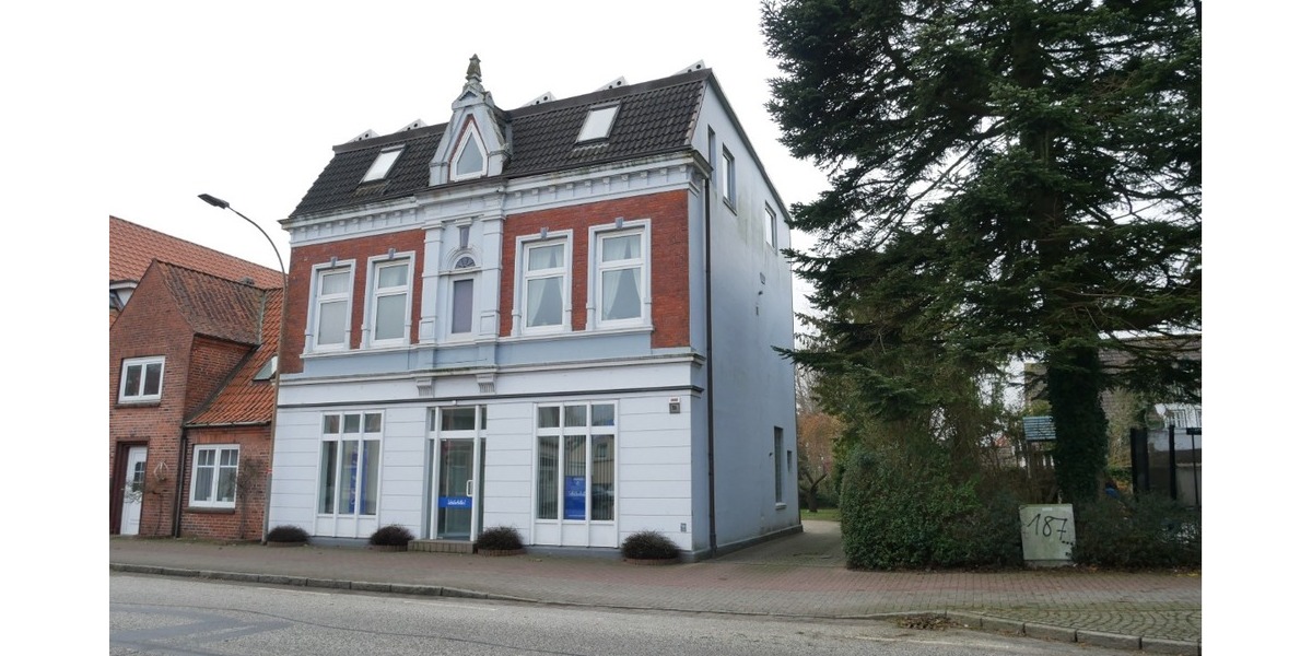 Straßenansicht aufs Haus