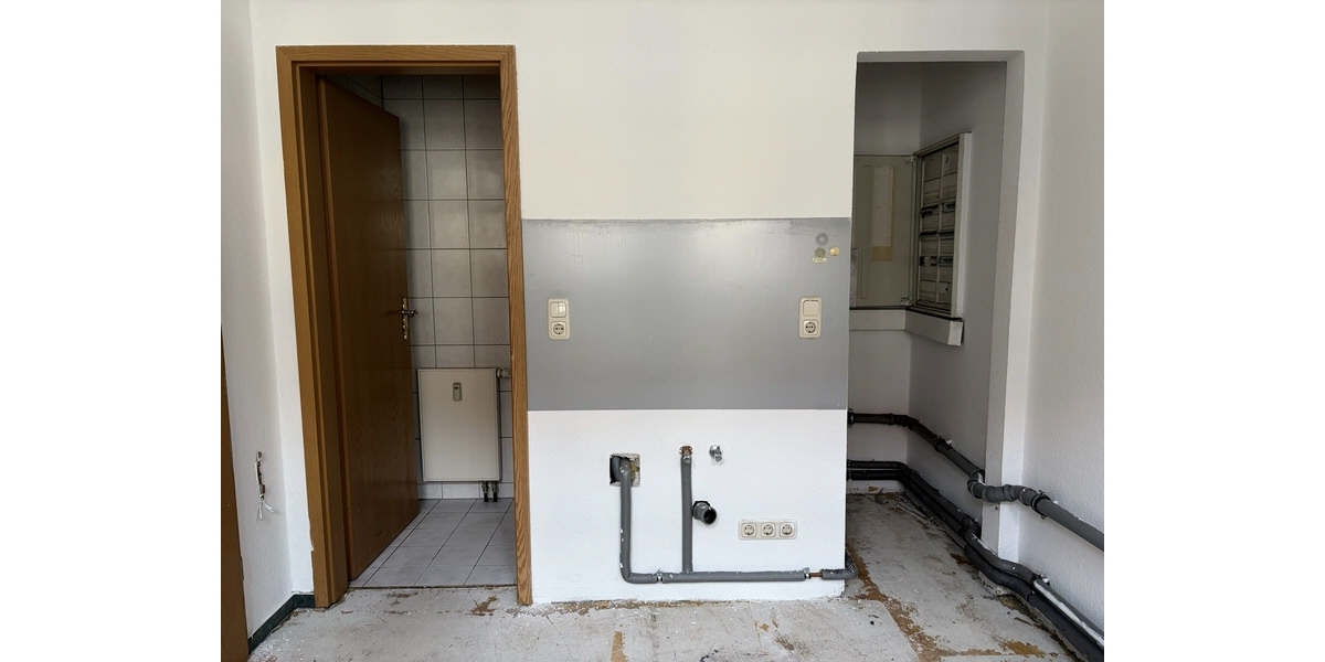Sanitäre Anlagen und Strom