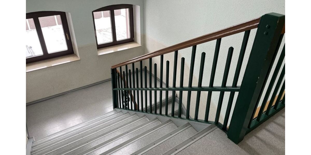 gepflegter Treppenaufgang
