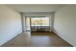 2-ZI MIT EINBAUKÜCHE  EINZIEHEN ODER VERMIETEN - Etagenwohnung Wilhelmshaven Heppens | Angebot:26881785