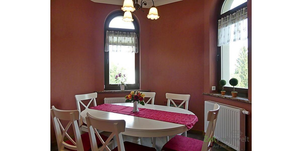 8-eckiges Esszimmer