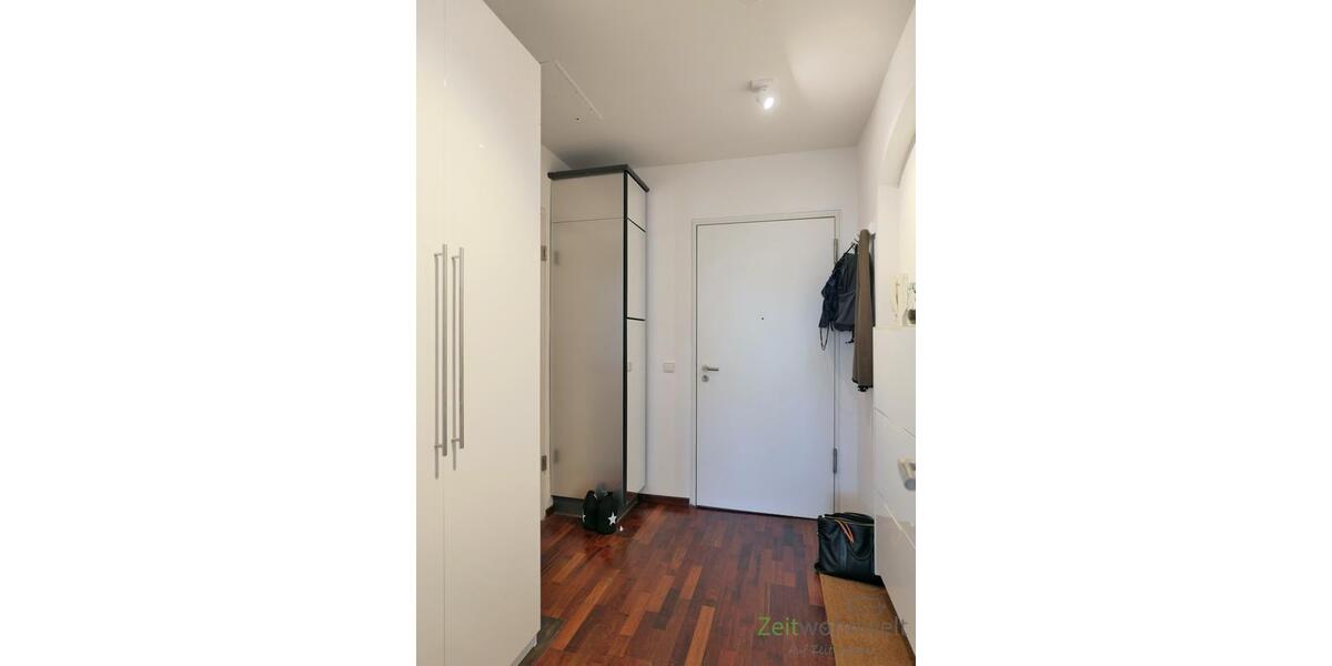 Kleiderschränke im Wohnungsflur