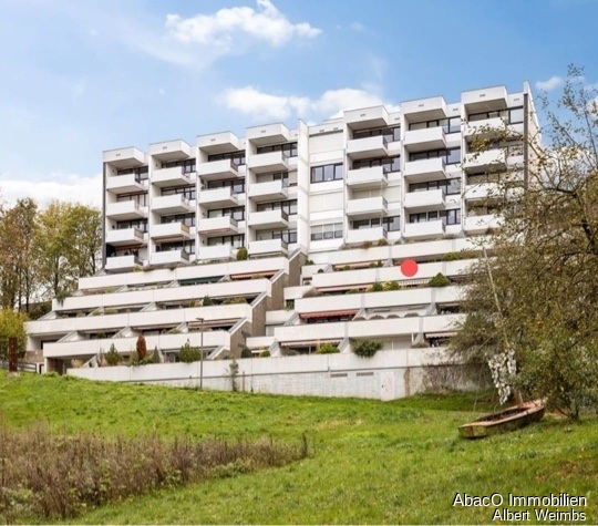 Rückansicht Haus mit Kennzeichn_Wohn_24