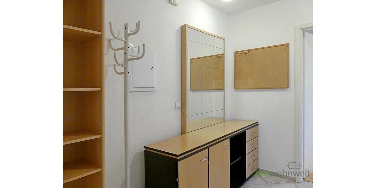 Flur mit Garderobe