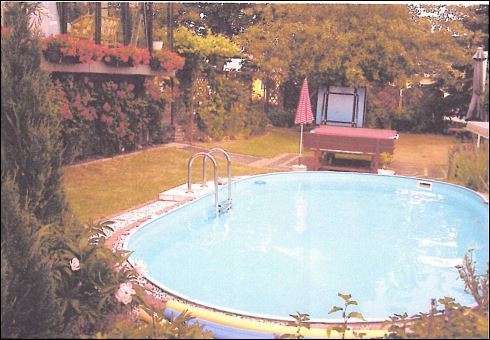 Pool (2)
