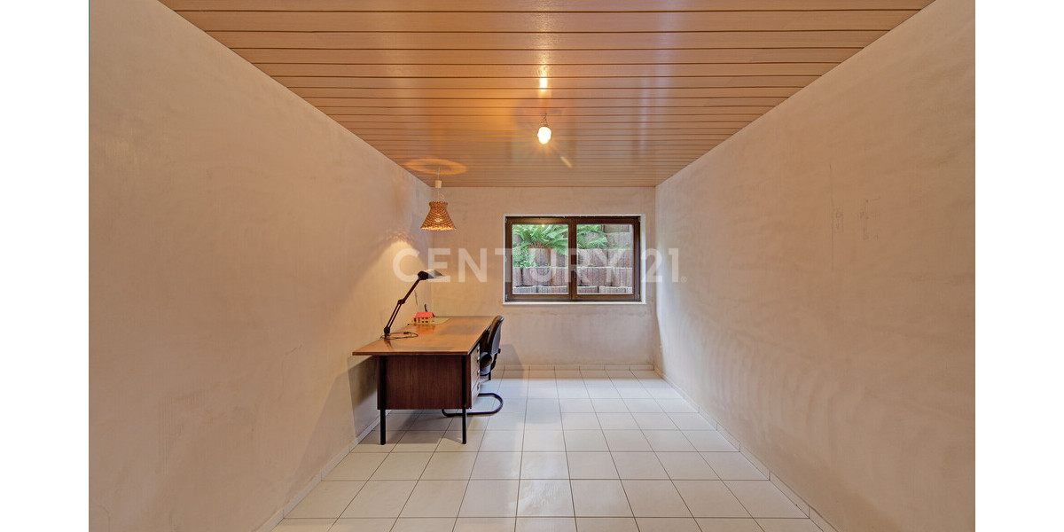 UG Arbeitszimmer