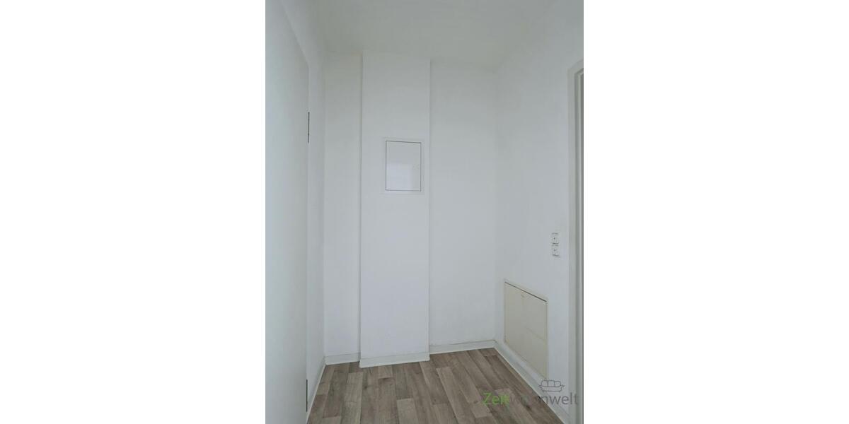 kleiner Wohnungsflur