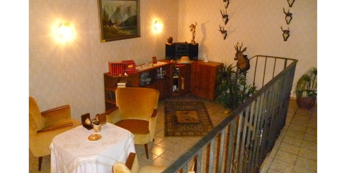 Bilder rückwärtiges Zimmer EG (1)