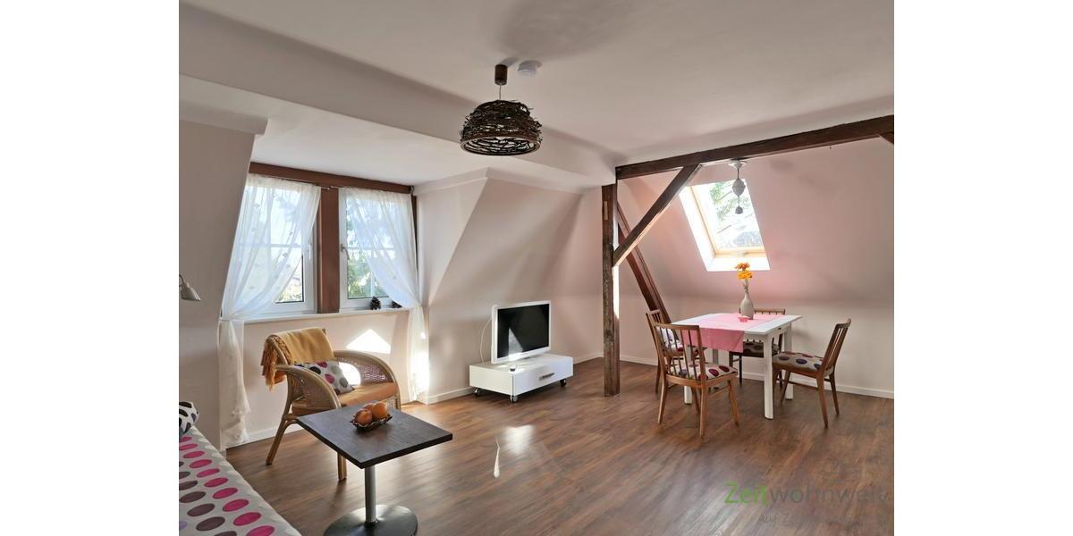 Blick ins Wohnzimmer