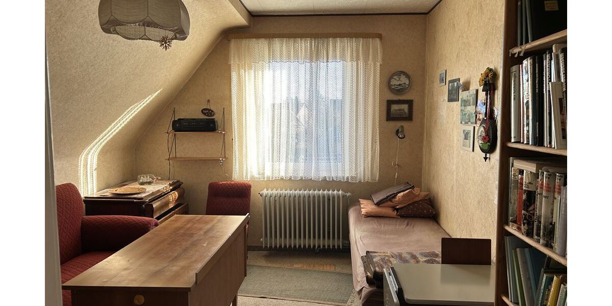 Zimmer 1 OG