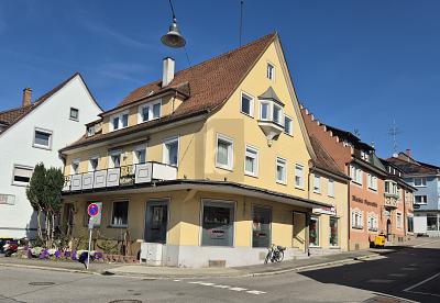 VIELSEITIGE RENDITE IN ZENTRALER LAGE - Wohn- & Geschäftshaus Donaueschingen | Angebot:27429687