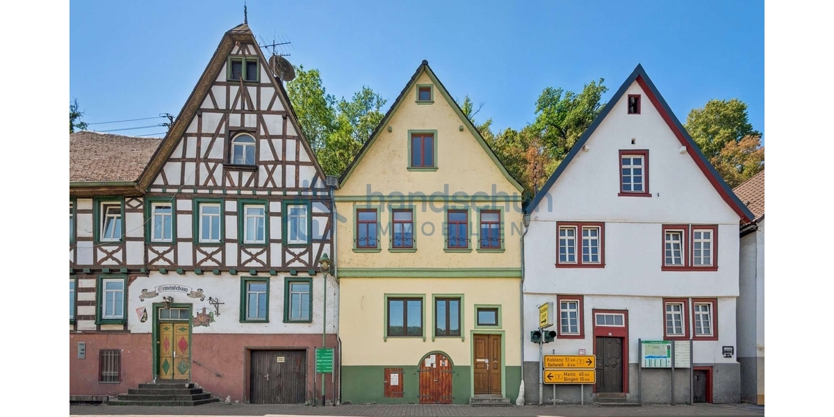 Saniertes Reihenmittelhaus am Rhein. Perfekt als Ferienimmobilie geeignet - Einfamilienhaus Niederheimbach | Angebot:27230165