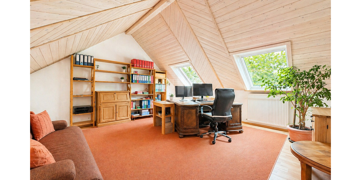 Büro über der Garage