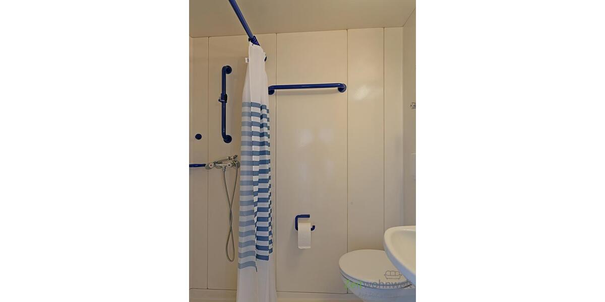Bad-Dusche-WC