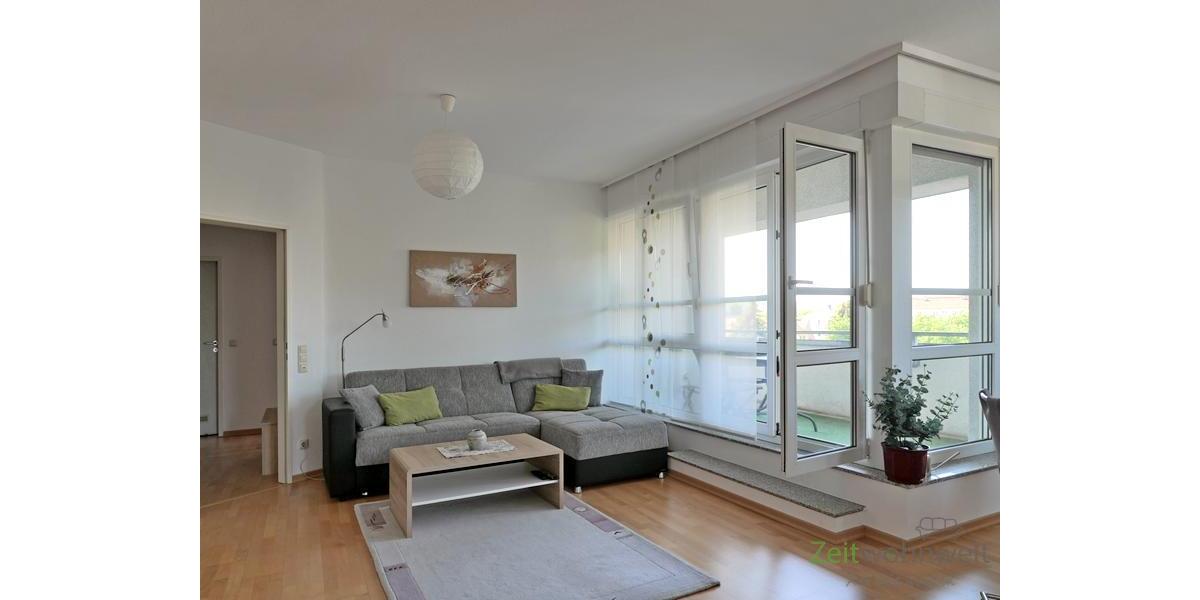 (EF0503_M) Dresden: Radebeul, Bezug in neu möblierte Dach-Wohnung mit Dachterrasse, Aufzug im Haus, ruhige Wohnlage - Etagenwohnung Radebeul Radebeul | Angebot:26855734