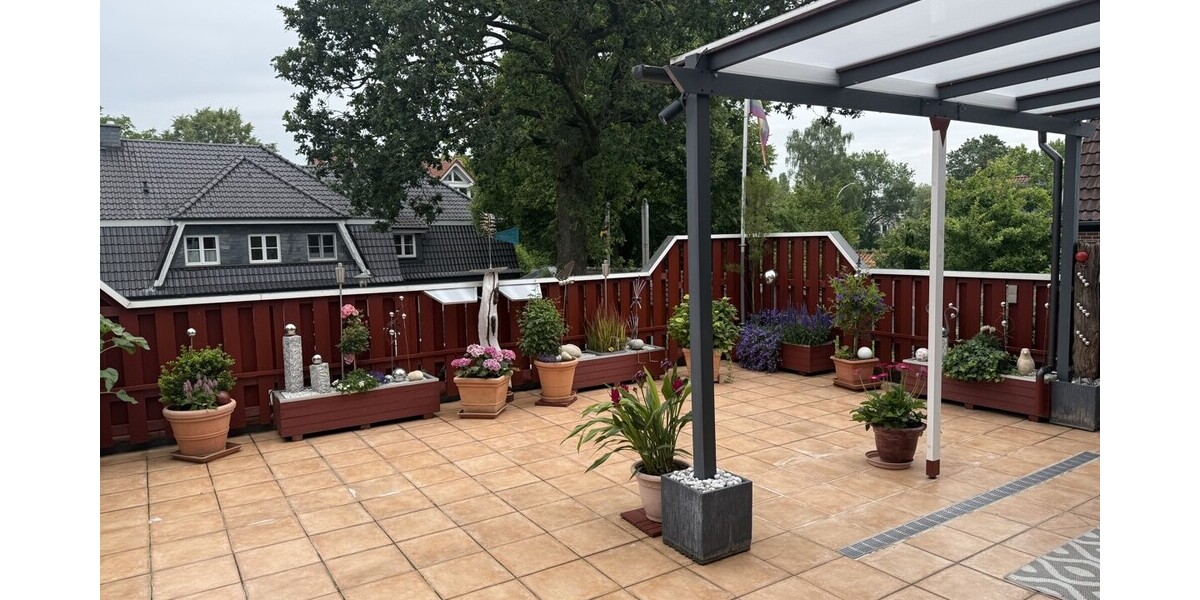 Wohnung - Obergeschoss: Terrasse