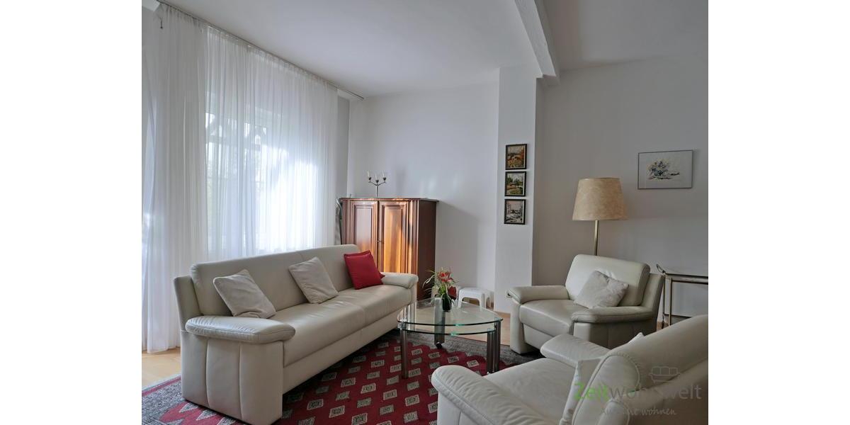 gemütliche Sofa-Sitzecke