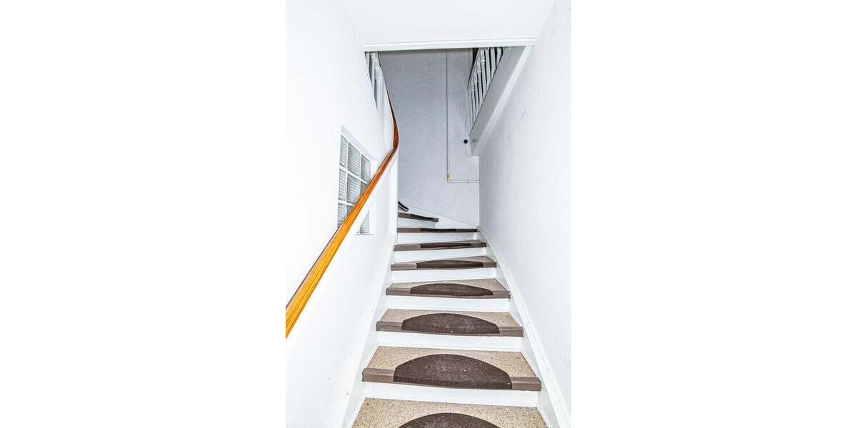 EG_Treppe_zum_OG