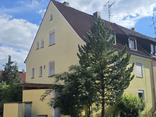 Sofort beziehbar! Zweifamilienhaus in 97534 Hergolshausen zwischen Schweinfurt, Würzburg und Volkach (ID 2587) - Einfamilienhaus Waigolshausen Waigolshausen | Angebot:24385028