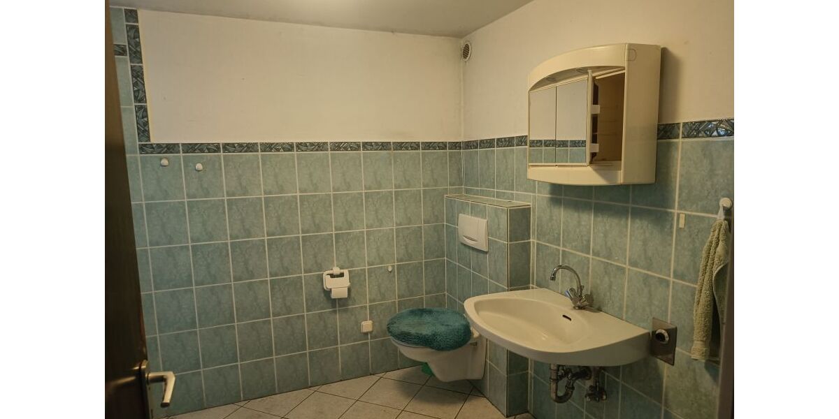 Bad mit Dusche