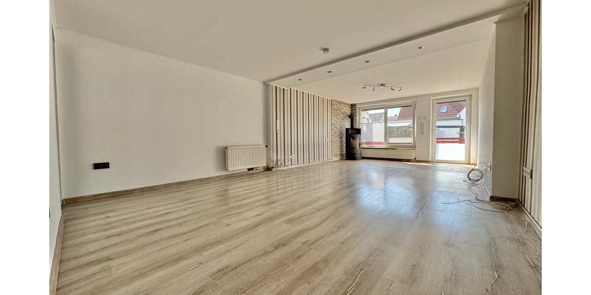 Großes Wohnzimmer...