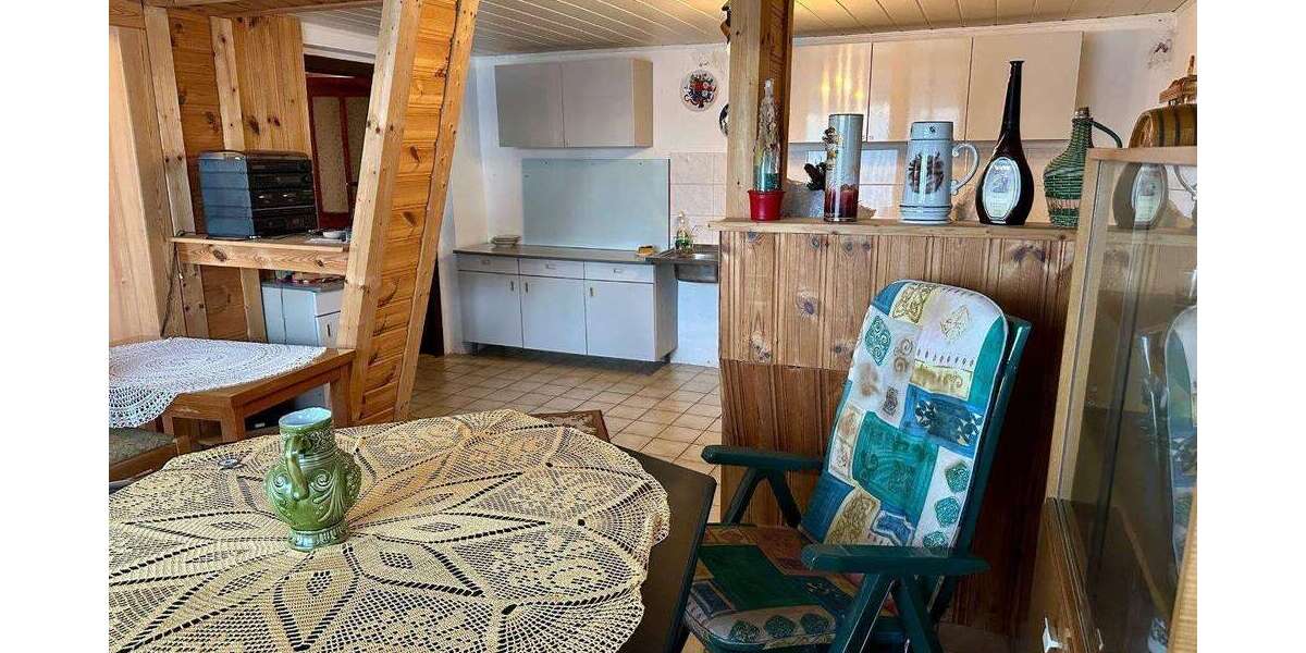 Keller Küche und Wohnbereich (3)