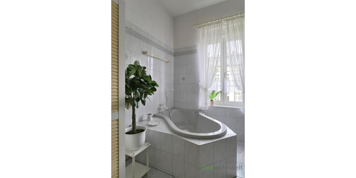 interessante Badewanne