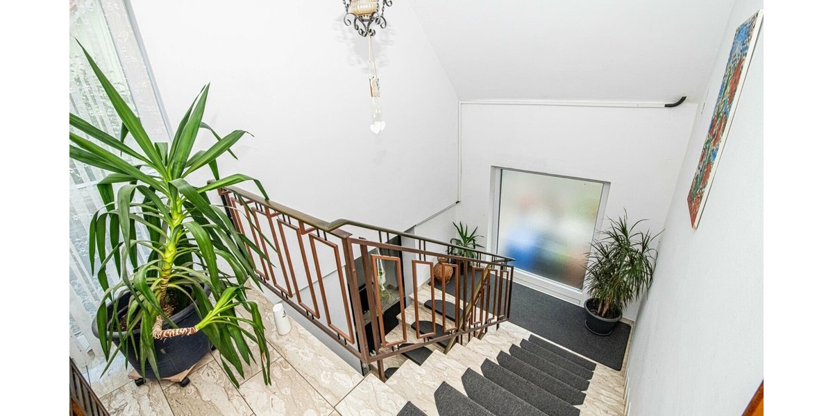 DG_Treppe_zum_EG