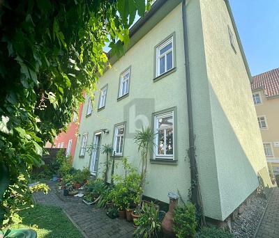 TOP E-WERTE, SEHR GEPFLEGT, ZENTRALE LAGE - Einfamilienhaus Arnstadt | Angebot:27391282