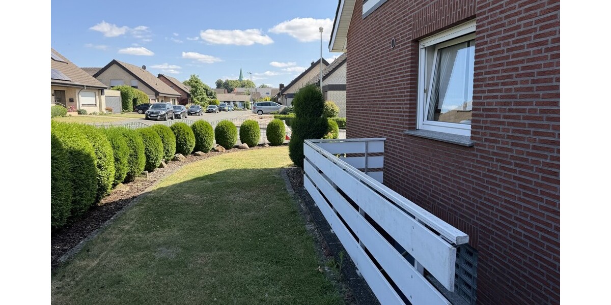 Außentreppe vom Keller in den Garten