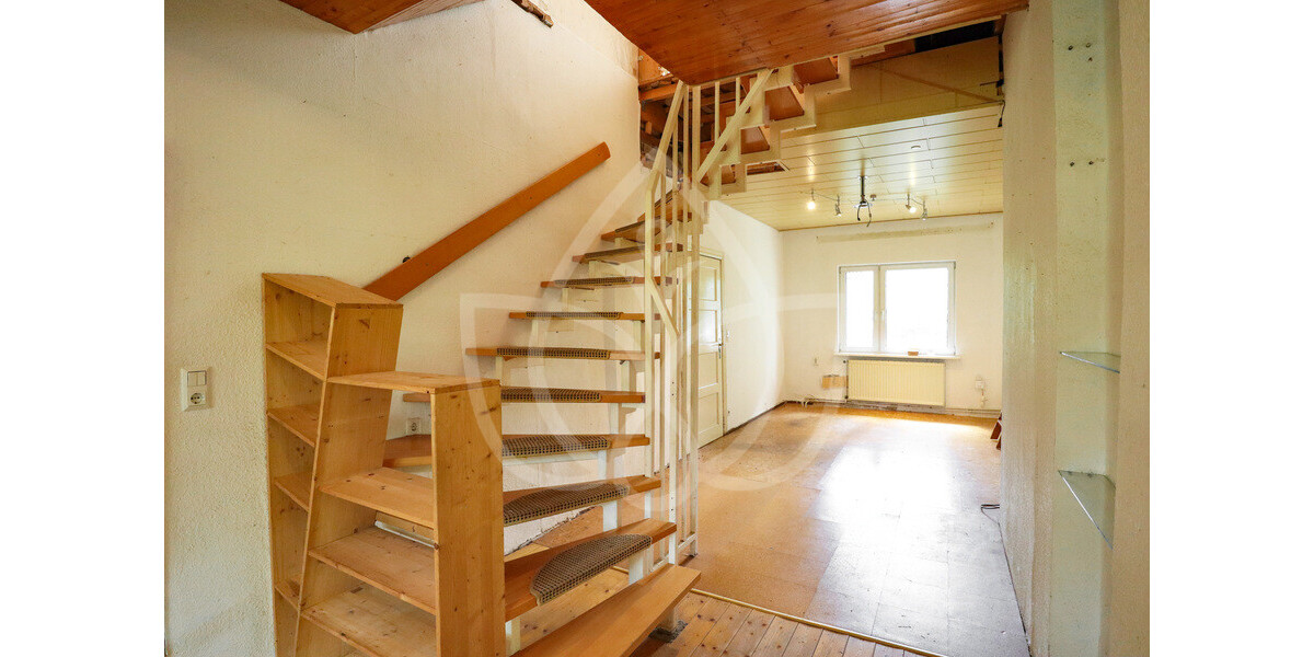 EG - Zimmer 1 mit Zugang DG