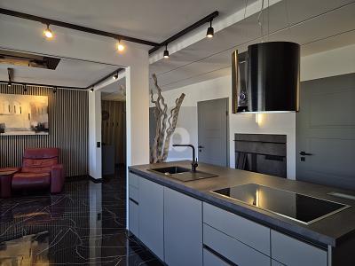 LUXUS PUR - KERNSANIERT, MODERN & EINZIGARTIG - Etagenwohnung Singen | Angebot:26884813