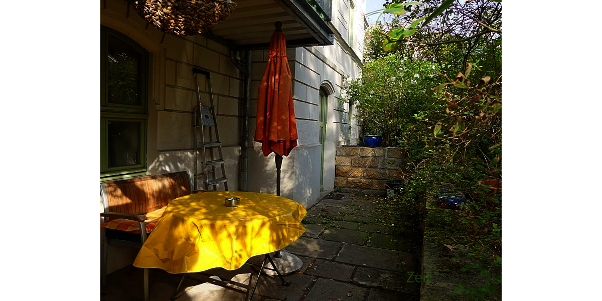 eigener überdachter Sitzplatz