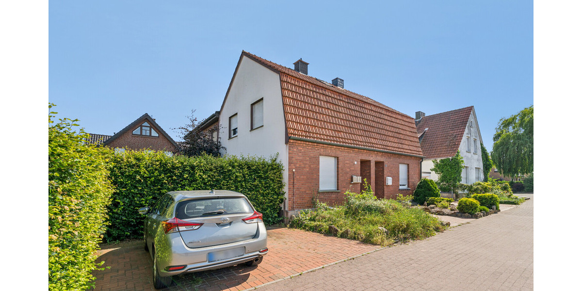 Solides Zweifamilienhaus mit 2 vermieteten Einheiten – Kapitalanlage mit solider Basis - Zweifamilienhaus Rheine / Eschendorf Rheine | Angebot:27000305