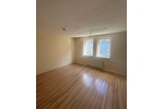 Geräumige 5-Zimmer-Wohnung mit Balkon - Etagenwohnung Gotha | Angebot:27400685
