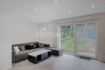 Traumhaus für Paare: Moderne Räume, freistehende Badewanne & viel Potenzial im Grünen - Einfamilienhaus Essen Stadtbezirk IV | Angebot:27248509