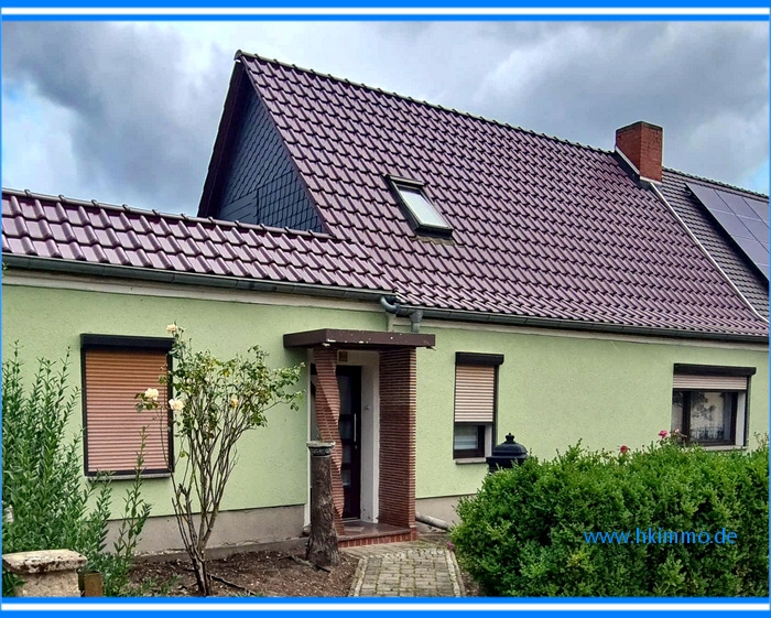 Attraktives Einfamilienhaus mit viel Potenzial für Eigennutzer in Barby (Elbe) - Doppelhaushälfte Barby | Angebot:26857176