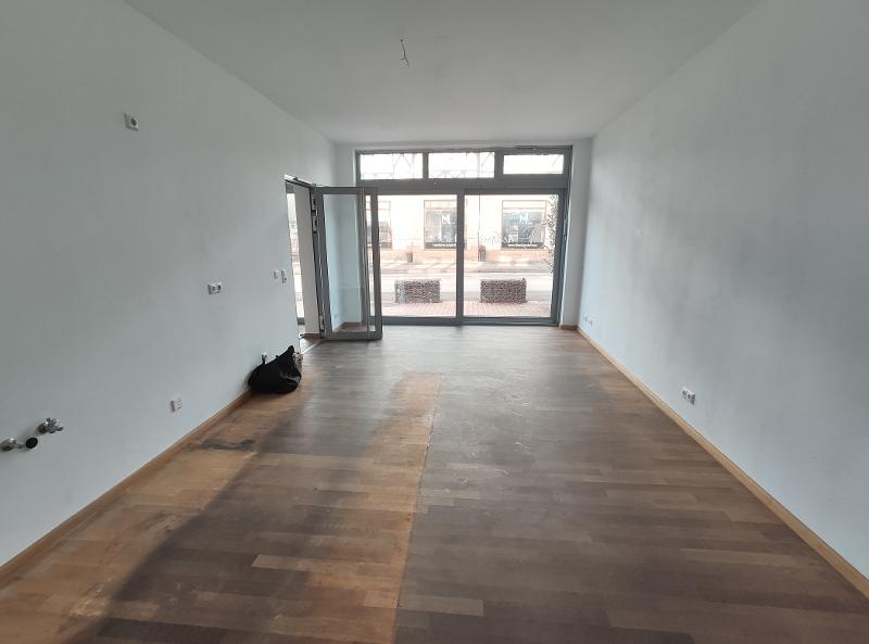 Warten / Empfang + Bar Bild 4