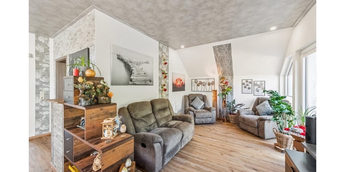 Wohnzimmer DG