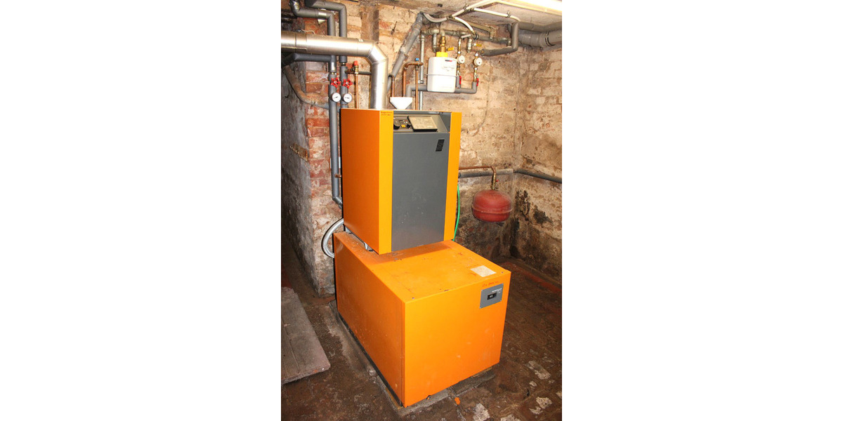 Gaszentralheizung mit WW Aufbereitung im Haus 2