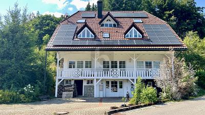 LANDHAUS MIT PANORAMASICHT - Mehrfamilienhaus, Wohnhaus Fröhnd | Angebot:27456555