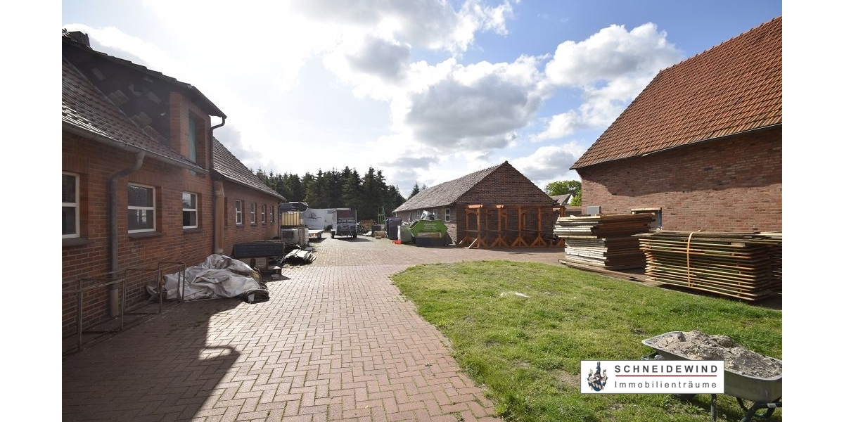 3 Wohnungen je 60 m² + mehrere Hallen Carport + Freifläche 1000m² + Parkflächen Garagen Carports - Gewerbeobjekt Barenburg | Angebot:18624765