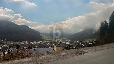 RUHIG UND NATURNAH MIT POSTKARTENPANORAMA - Grundstück Wolfach | Angebot:27439913