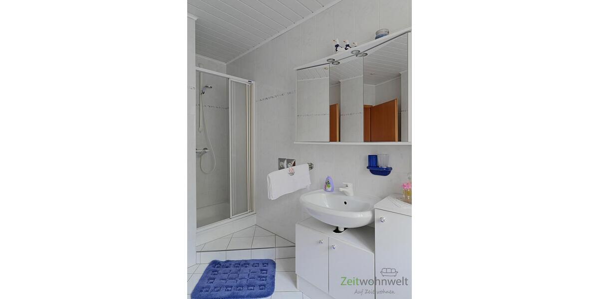 Dusche im Bad